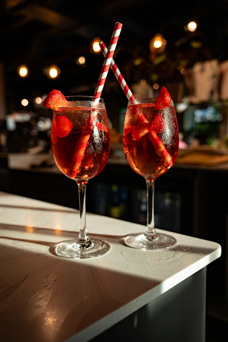 Apex Lounge, London, photographed by OhBe